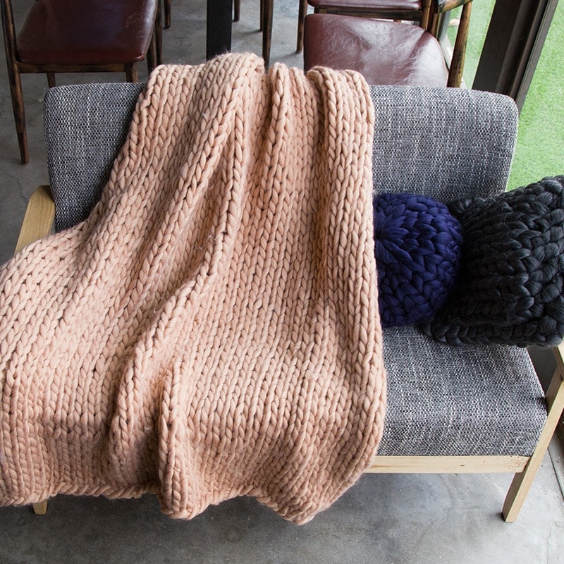 Plaid cocooning tricoté pour couverture de canapé plaid cocooning tricote pour couverture de canape