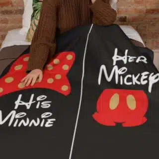 Plaid avec un côté Mickey et un côté Minnie